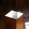 Cube en bois en Chêne massif. Tabouret, bloc, assise. Meuble original, design et unique sur mesure. Décoration d'intérieur