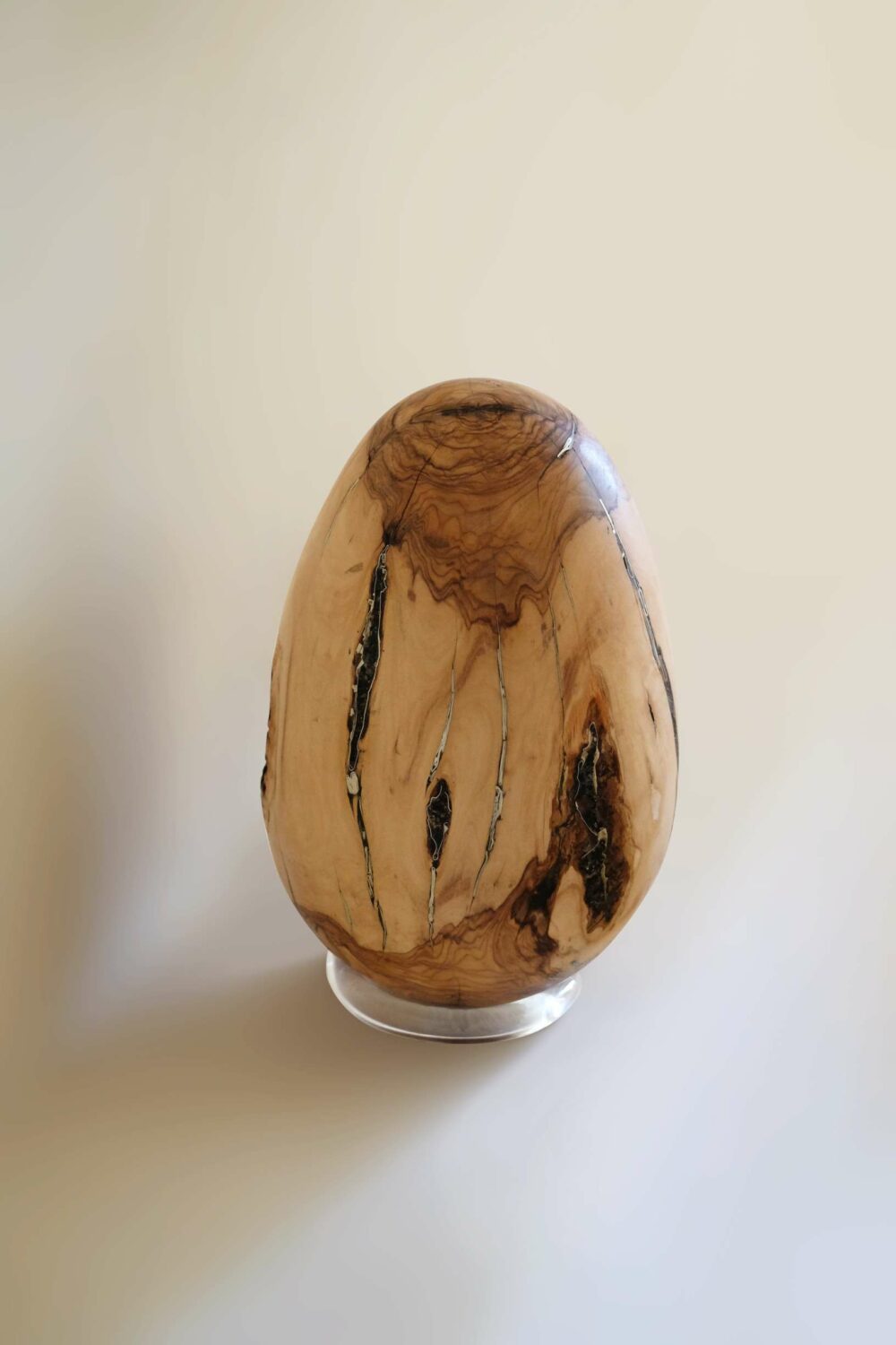 Oeuf en bois d'olivier - collection joyau - J2